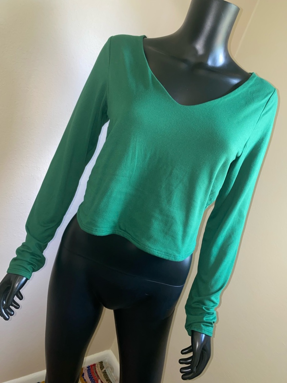 Sincerly Jules Emerald Green V-Neck Long Sleeve Top